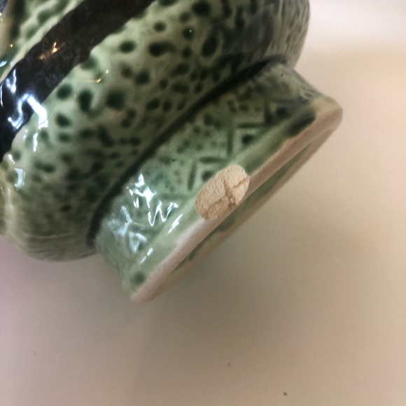 SOLD Set of 8 stackable colorful Aztec mugs 60s style - Picture 10 of 12